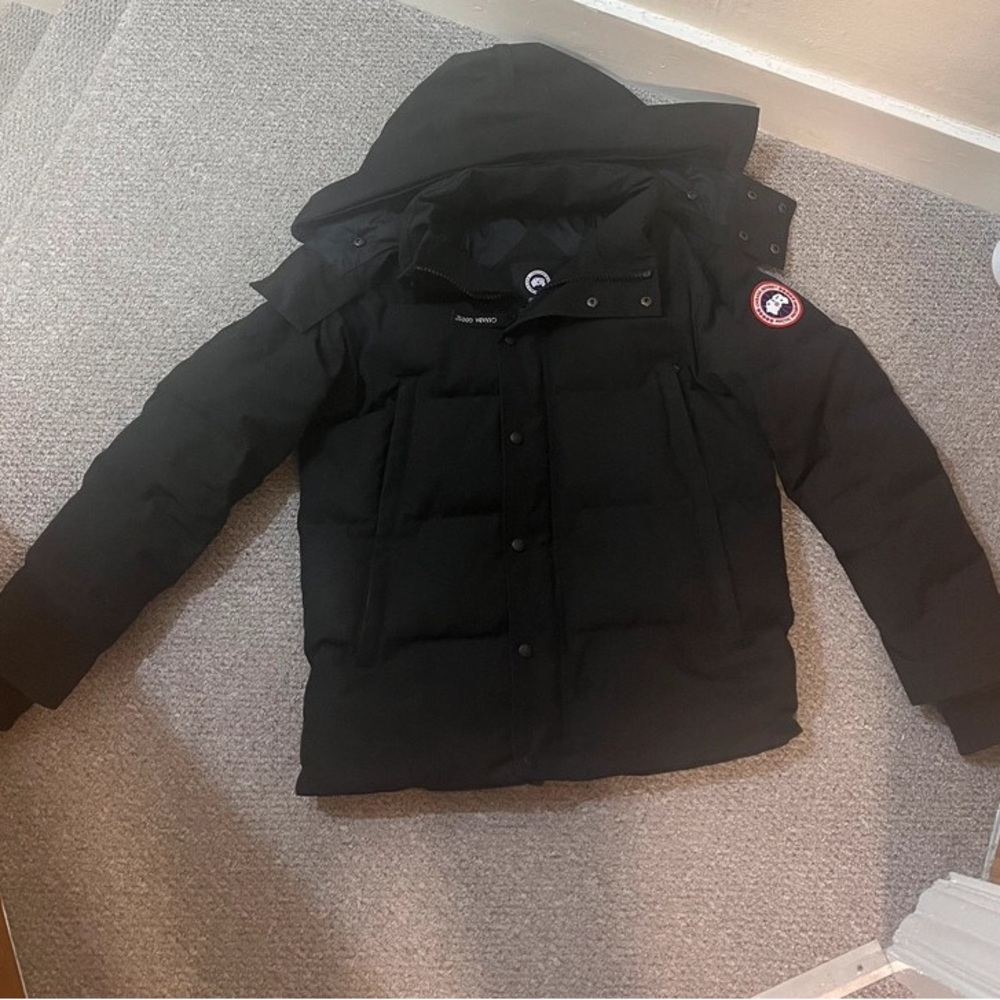 Canada Goose Wyndham Parka Jacket Black